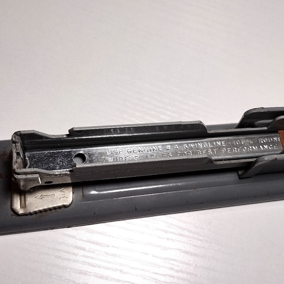 Swingline Vintage Gray Stapler 415 Heavy Duty Made in USA - Picture 2 of 6